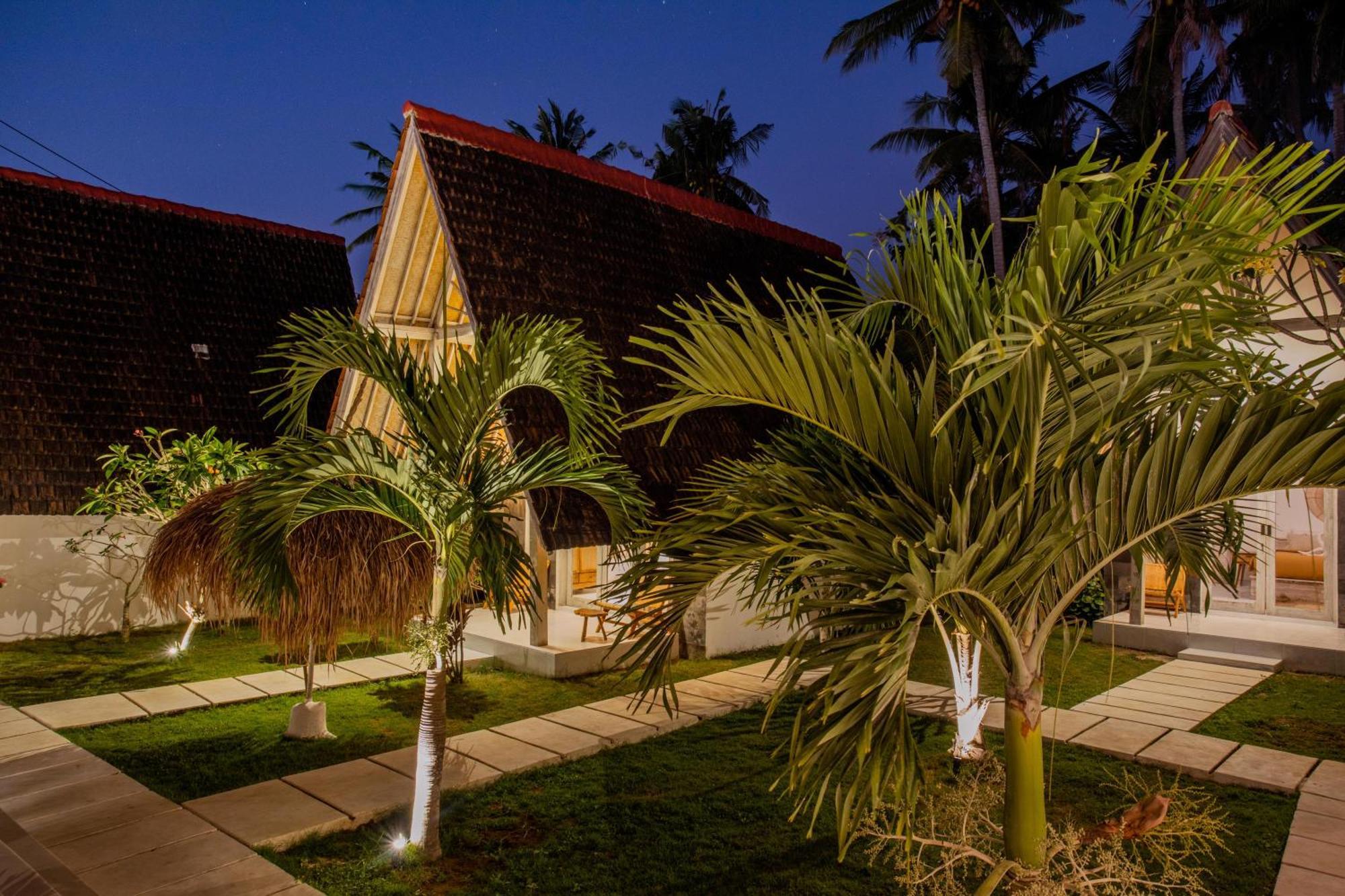 Sunset House Ceningan, 10 Person Beachview Private Villa Lembongan Exterior foto