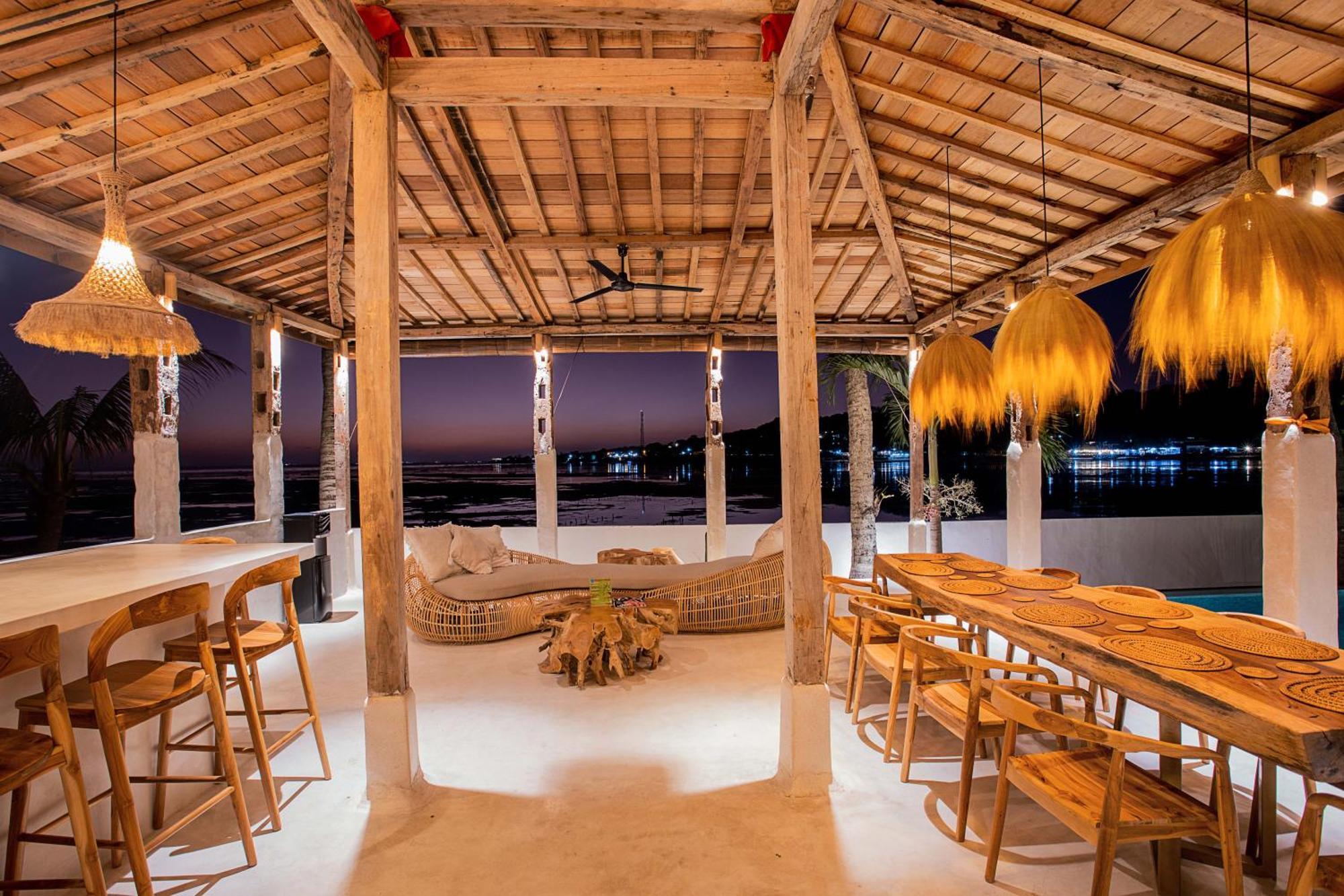 Sunset House Ceningan, 10 Person Beachview Private Villa Lembongan Exterior foto