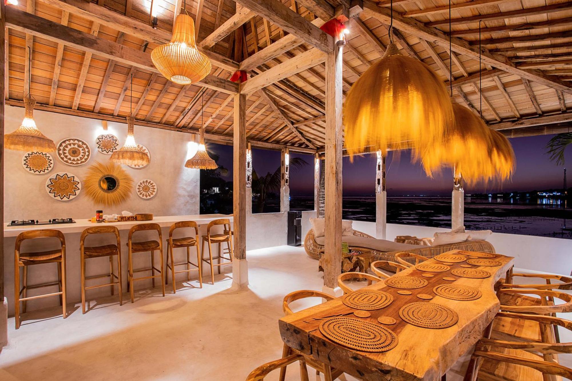 Sunset House Ceningan, 10 Person Beachview Private Villa Lembongan Exterior foto