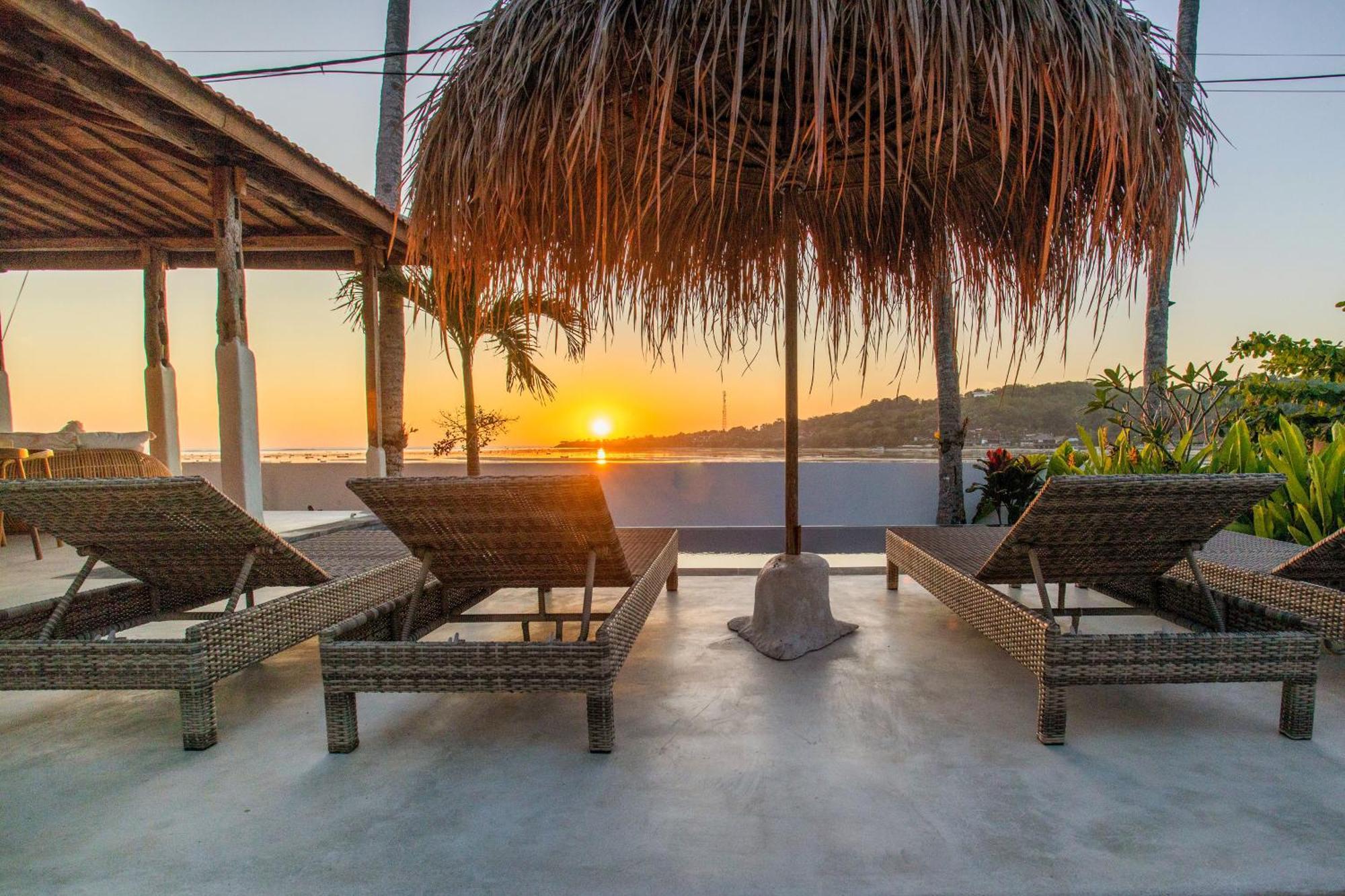 Sunset House Ceningan, 10 Person Beachview Private Villa Lembongan Exterior foto